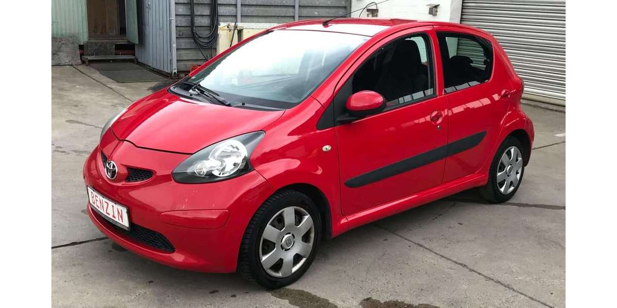 Toyota Aygo 177.000 km 3.500 &euro; Hilden 40721