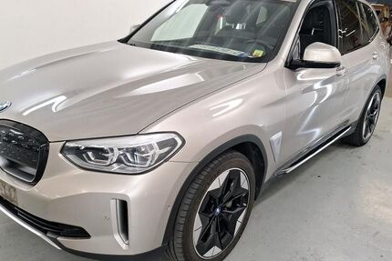 BMW iX3 119.711 km 29.700 € Düsseldorf 40597