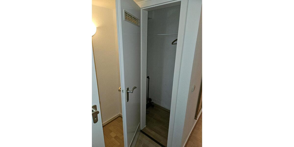 Mh Speldorf 2,5 Zimmer Souterrain Wohnung mit Ebk 2 zimmer