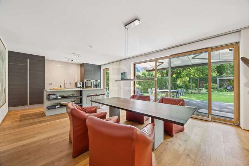 Wohnung zum Kaufen in Köln 1.650.000 € 155 m²