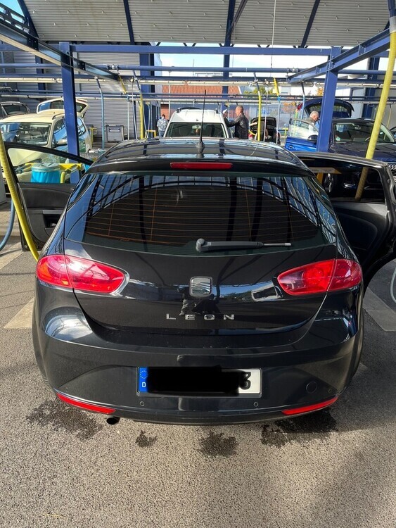 Seat Leon 170.000 km 5.200 € Krefeld 47798