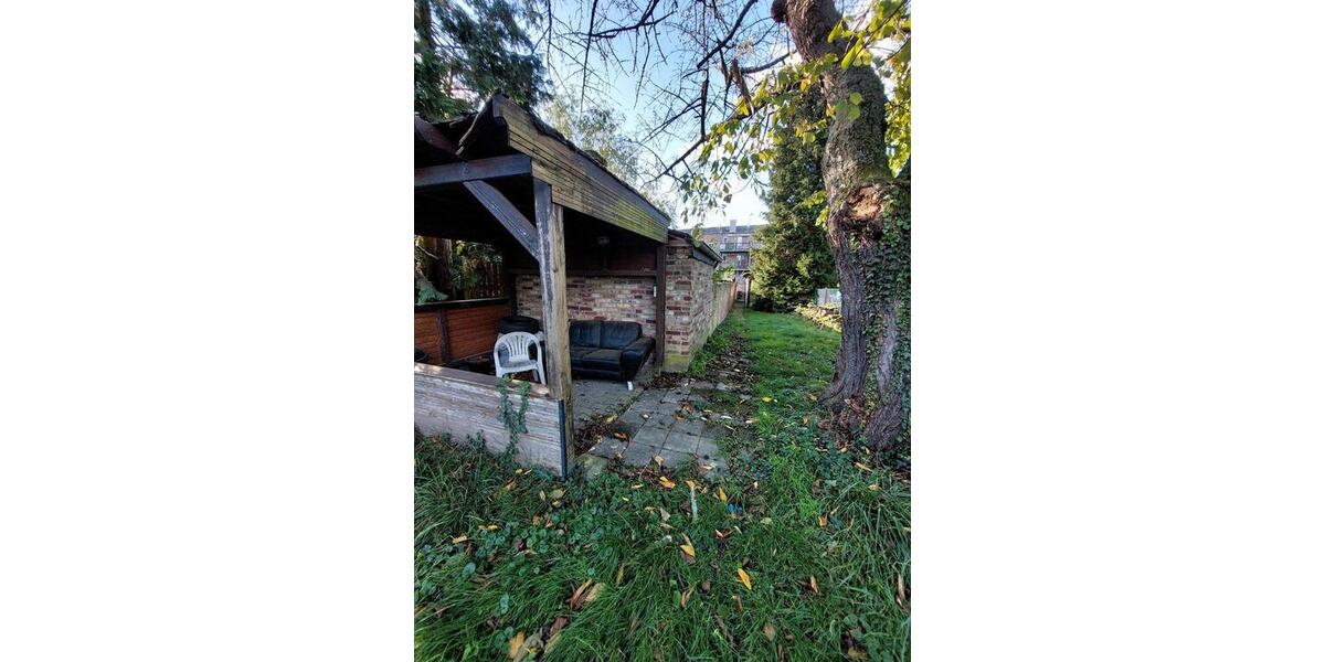 Mehrfamilienhaus ( HostelStudentenw) von PRIVAT zu verkaufen. 7 zimmer