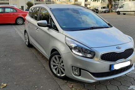 Kia Carens 128.000 km 9.900 &euro; Mönchengladbach 41069