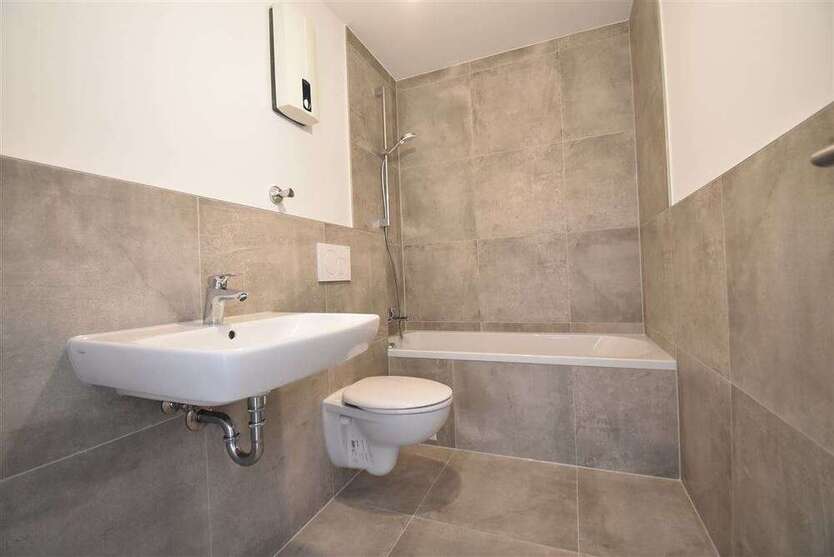 Wohnung zum Mieten in Oberhausen 925 € 80.69 m²