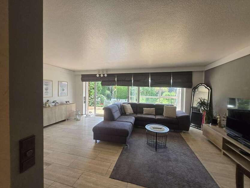 Haus zum Mieten in Mönchengladbach 1.400 € 152 m²