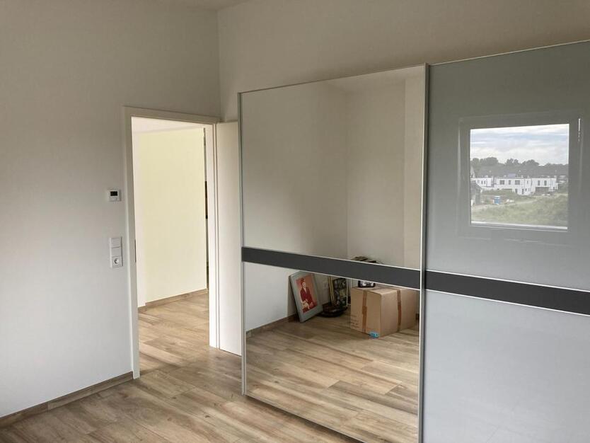 Moderne Penthouse Wohnung mit parkähnlichem Garten über 10.000qm