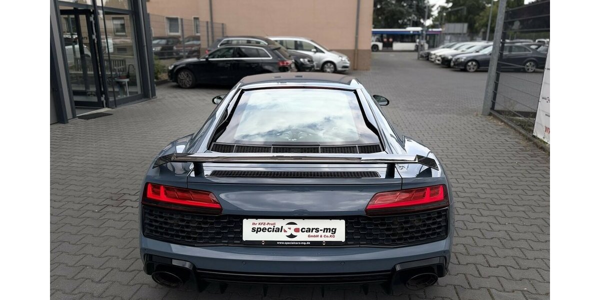 Audi R8 / 5.2 FSI quattro / 570PS / V10 FSI 110.000 km 99.900 &euro; Mönchengladbach 41066