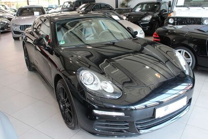 Porsche Panamera 187.000 km 26.899 &euro; Meerbusch 40667