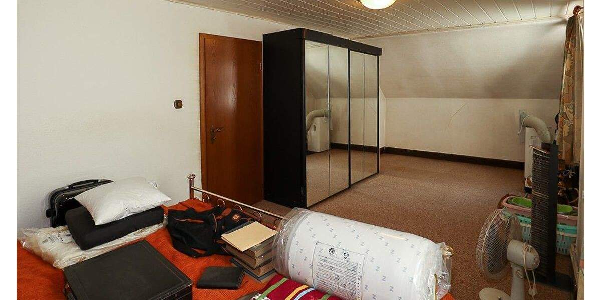 Historischer Altbestand: Umbau - Neubau - Erweiterung 6 zimmer