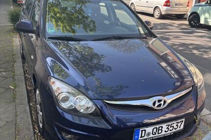 Hyundai i30 210.000 km 1.950 &euro; Neuss 41462