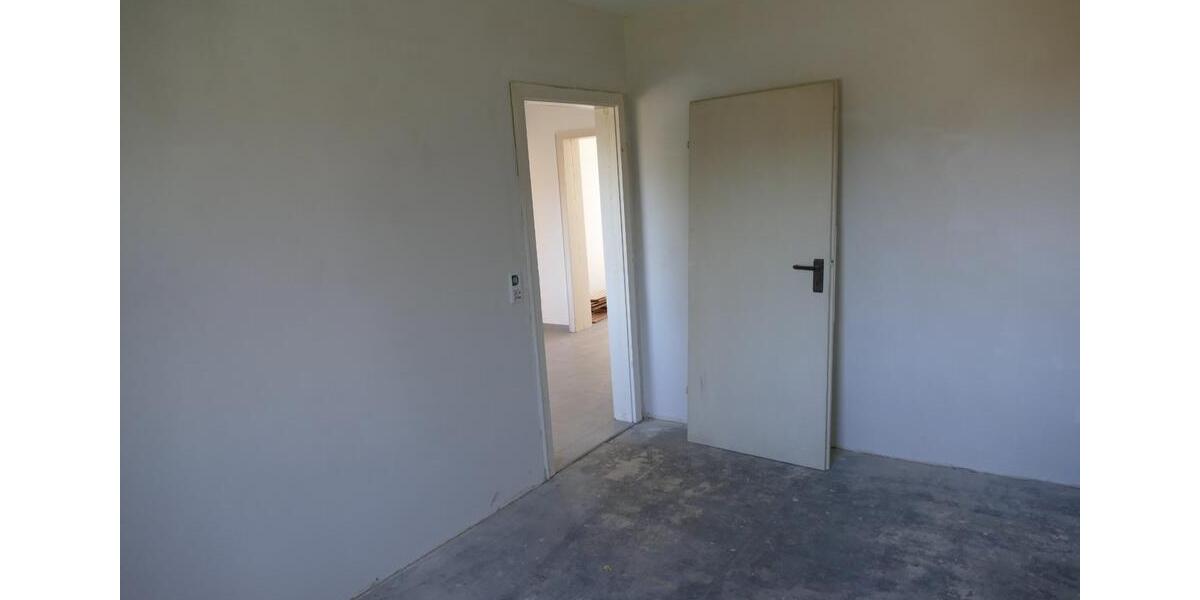 Korschenbroich Glehn, 2ZKDB, Gäste-WC, Balkon, Kamin, 103m², 1.OG 4 zimmer