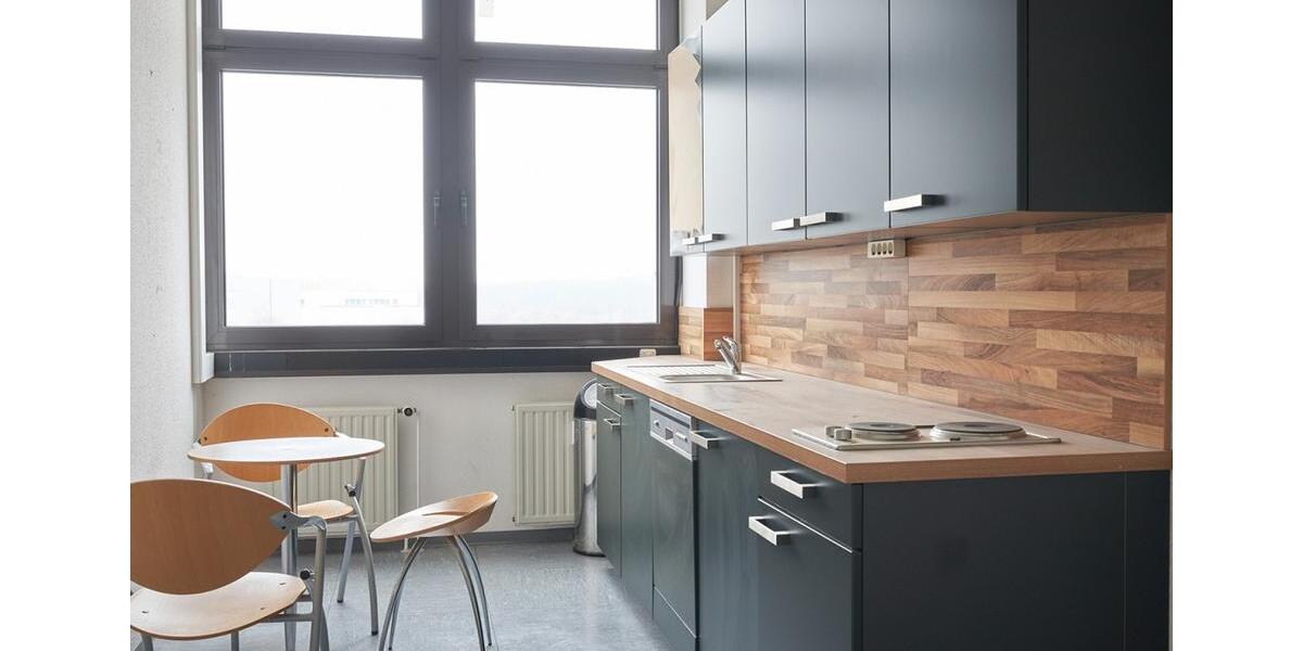 Frisch renovierte Büros ab 6,50 EURm² - Bis zu 6 Monate mietfrei! zimmer