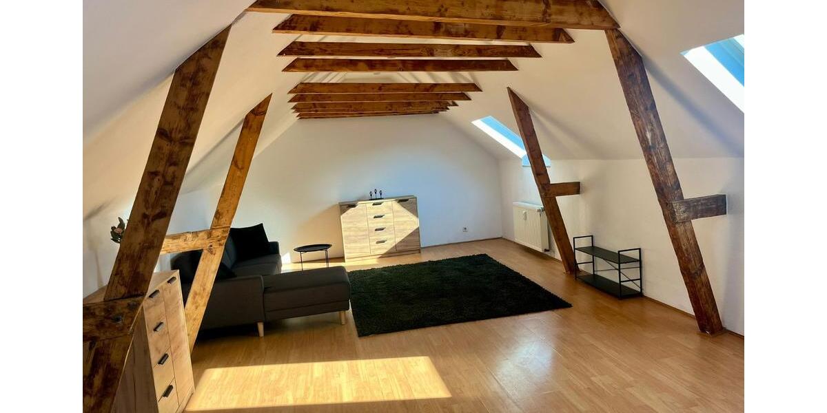 Dachgeschoßwohnung Krefeld - 3 Zimmer, 80 m&sup2;, 159.000&euro; | Angebot:25408308