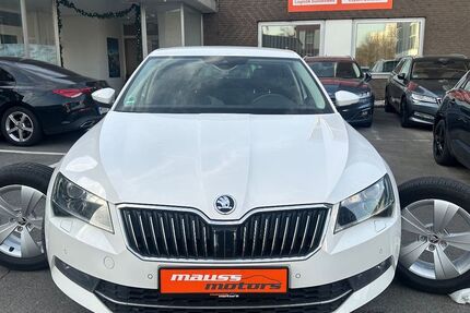 Skoda Superb 157.900 km 13.880 &euro; Düsseldorf 40549