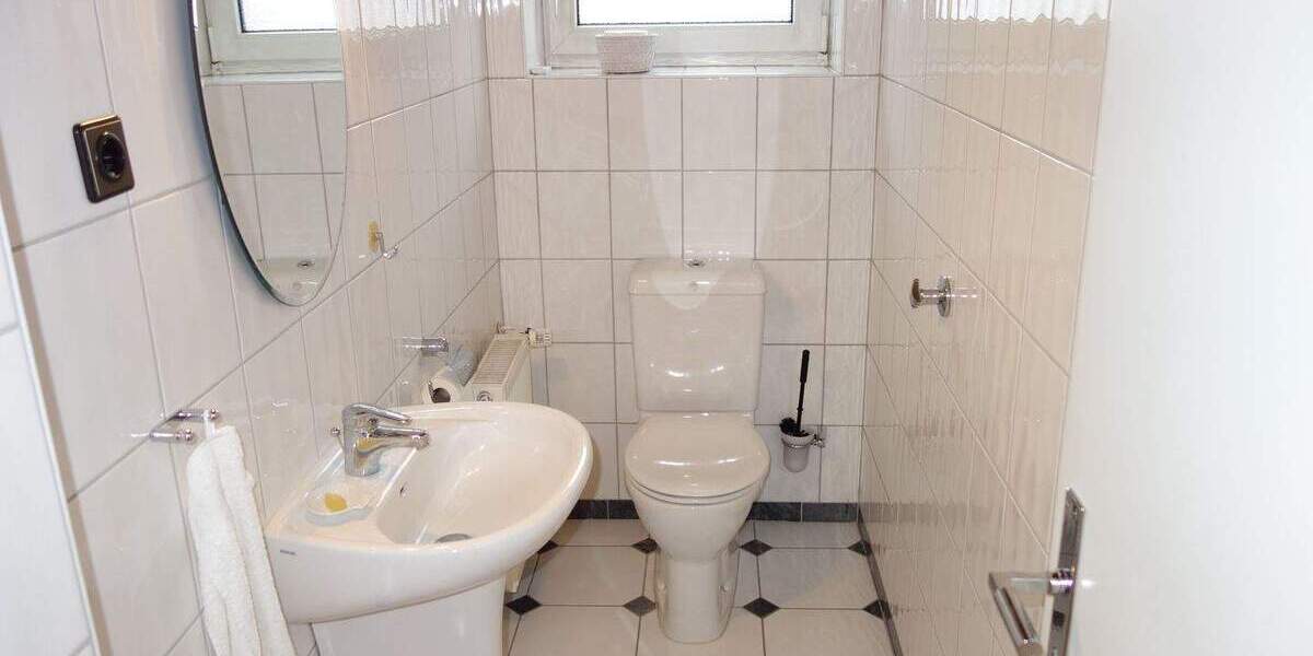 Einfamilienhaus Düsseldorf Hassels - 4 Zimmer, 128 m&sup2;, 550.000&euro; | Angebot:25665200