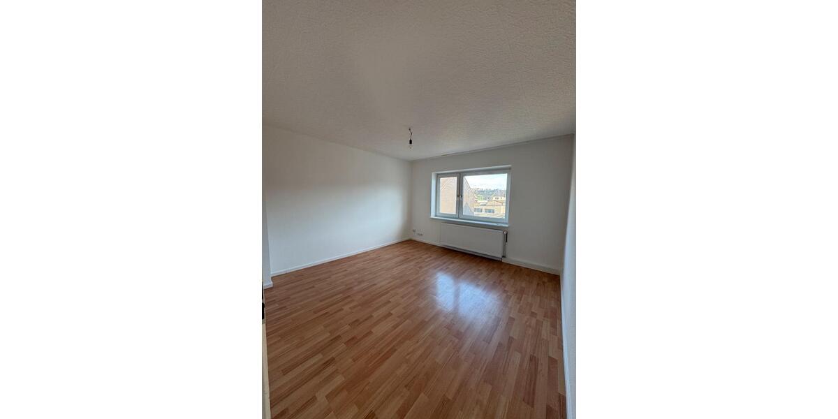 Etagenwohnung Wuppertal Gemarkung Barmen - 5 Zimmer, 62 m&sup2;, 550&euro; | Angebot:25409335