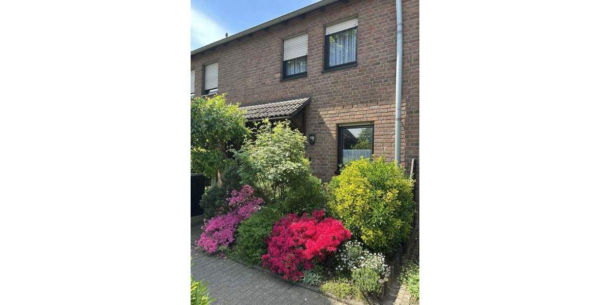 Reihenmittelhaus Monheim am Rhein Baumberg - 4 Zimmer, 112 m&sup2;, 495.000&euro; | Angebot:25716335