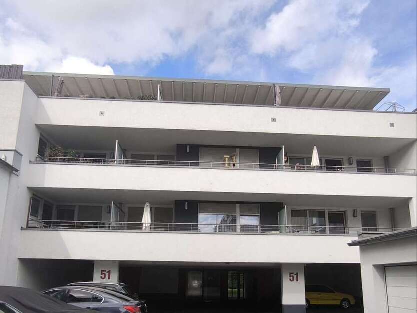 Haus zum Kaufen in Mönchengladbach 2.190.000 € 690 m²