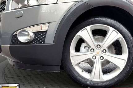 Chevrolet Captiva 159.877 km 7.490 &euro; Düsseldorf 40625