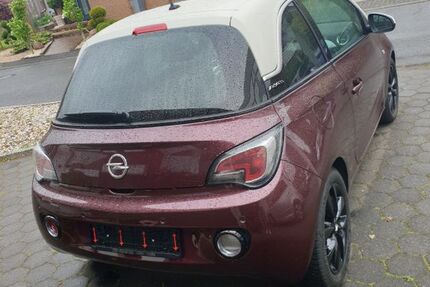 Opel Adam 120.000 km 5.400 &euro; Düsseldorf 40545