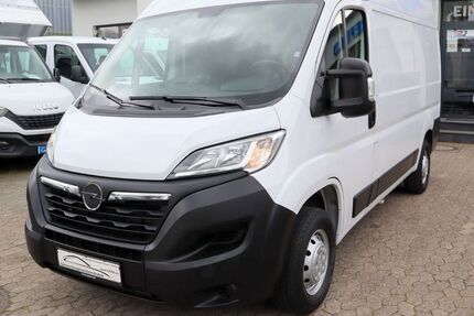 Opel Movano 82.000 km 22.450 &euro; Krefeld 47799
