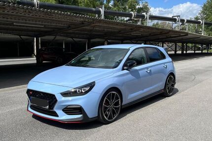 Hyundai i30 105.928 km 17.895 &euro; Ratingen 40878
