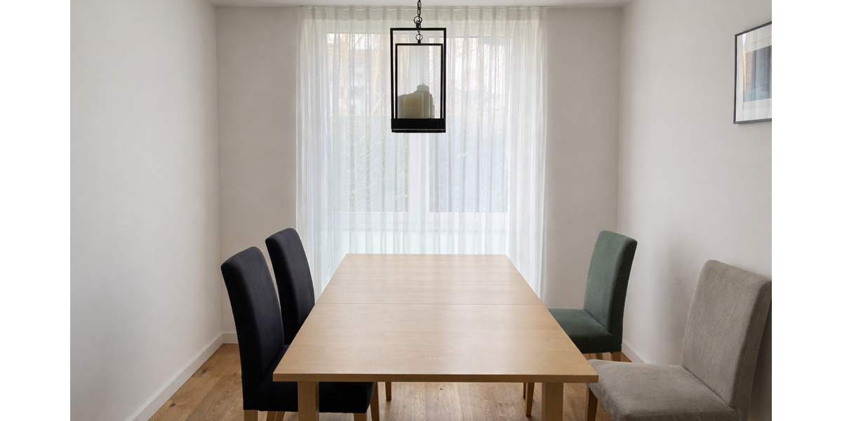 Hochwertig sanierte EG-Wohnung mit Parkett, Einbauküche & Garten 3 zimmer