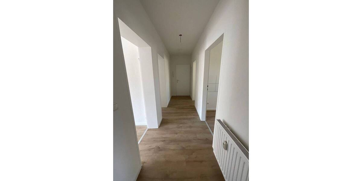 Etagenwohnung Grevenbroich Stadtmitte - 3 Zimmer, 71 m&sup2;, 599&euro; | Angebot:26912859