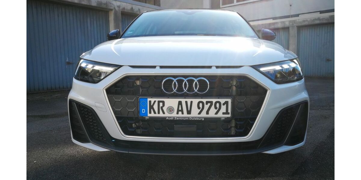 Audi A1 48.500 km 16.300 &euro; KREFELD 47800