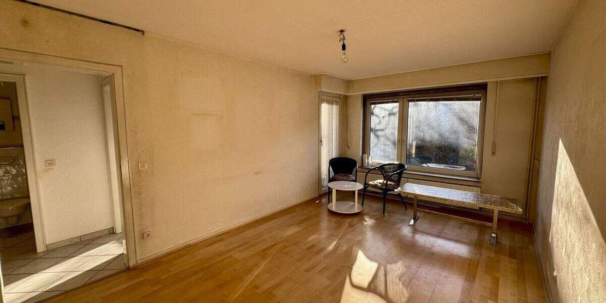 Einfamilienhaus Erkrath Hochdahl - 6 Zimmer, 350.000&euro; | Angebot:25820306