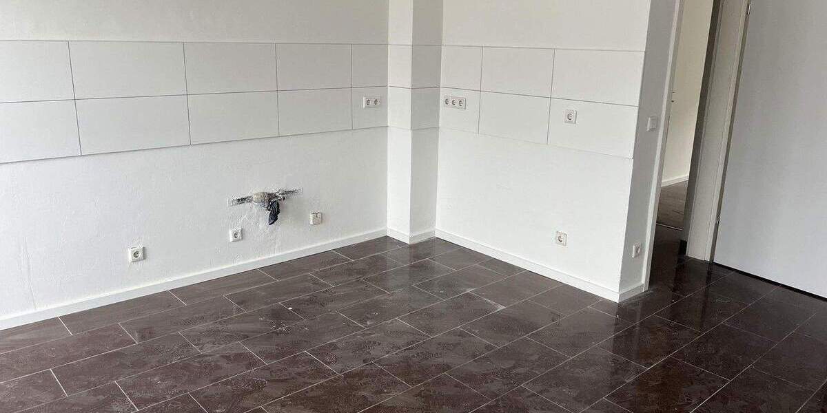 Etagenwohnung Krefeld Stadtmitte - 3 Zimmer, 91 m&sup2;, 750&euro; | Angebot:25780302