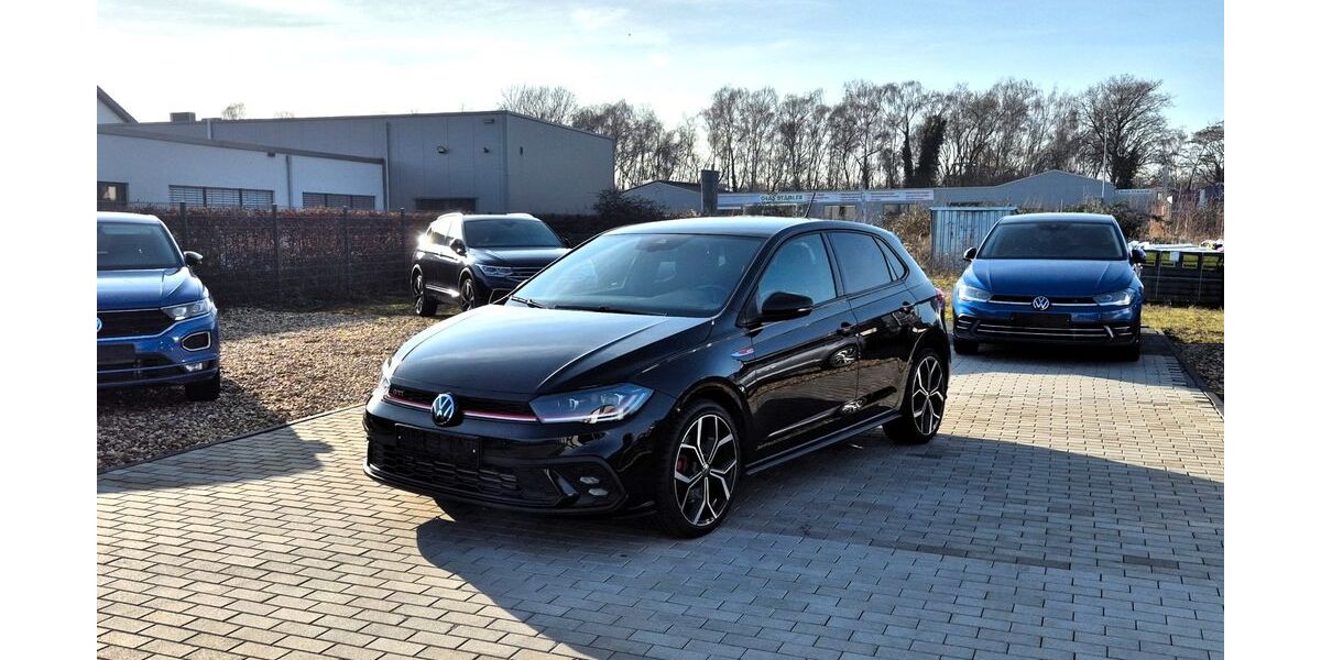 VW Polo 43.894 km 23.499 &euro; Bedburg 50181