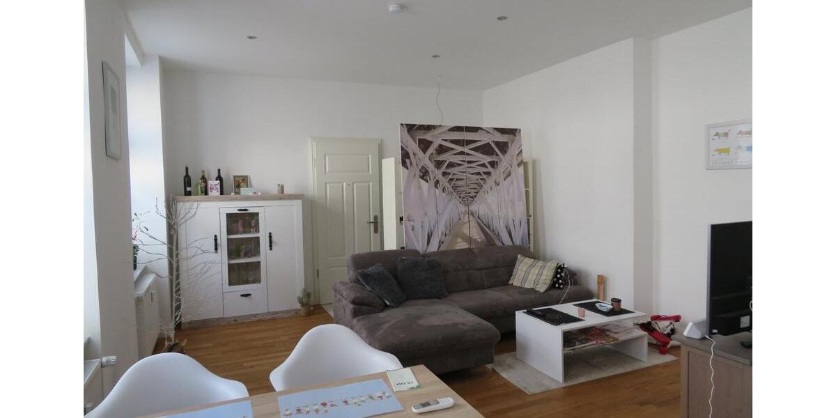 LED - Spots, Einbauküche, Glattputz, Wohnzimmer und Schlafzimmer 2 zimmer