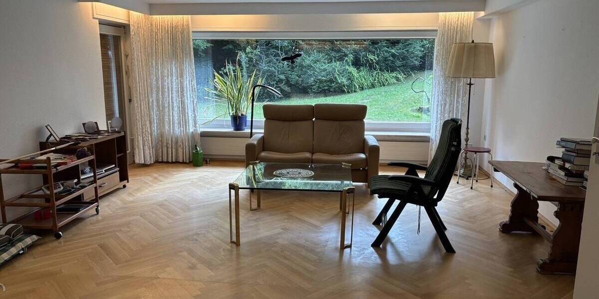 Mehrfamilienhaus, Wohnhaus Krefeld Cracau - 7 Zimmer, 199 m&sup2;, 590.000&euro; | Angebot:25693364