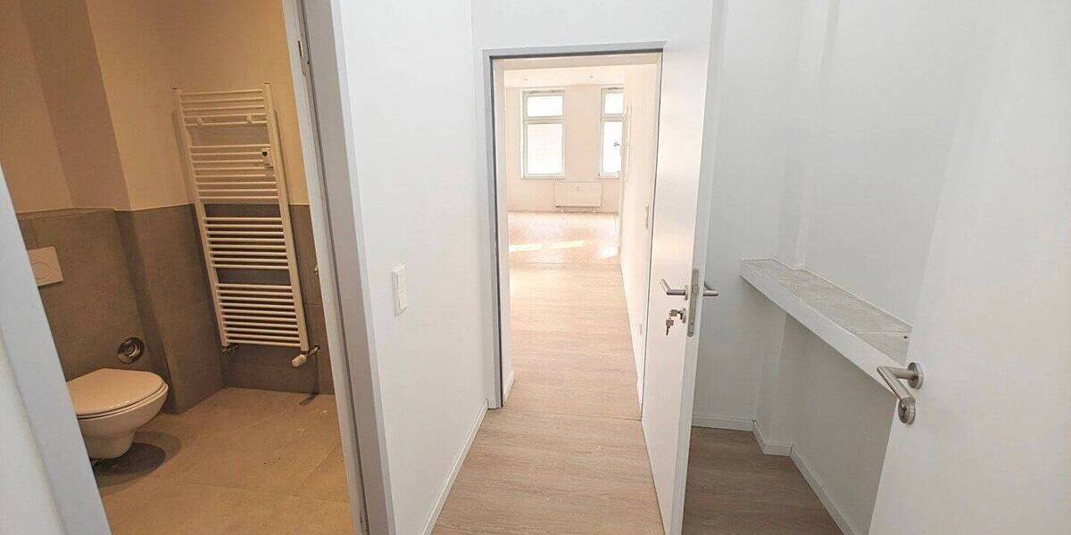 Etagenwohnung Krefeld Uerdingen - 2 Zimmer, 66 m&sup2;, 700&euro; | Angebot:26841306