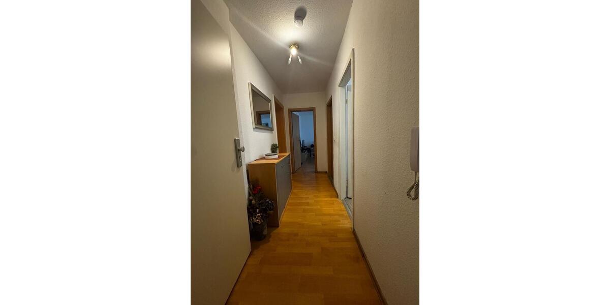 Dachgeschoßwohnung Duisburg Laar - 4.5 Zimmer, 95 m&sup2;, 895&euro; | Angebot:25782663