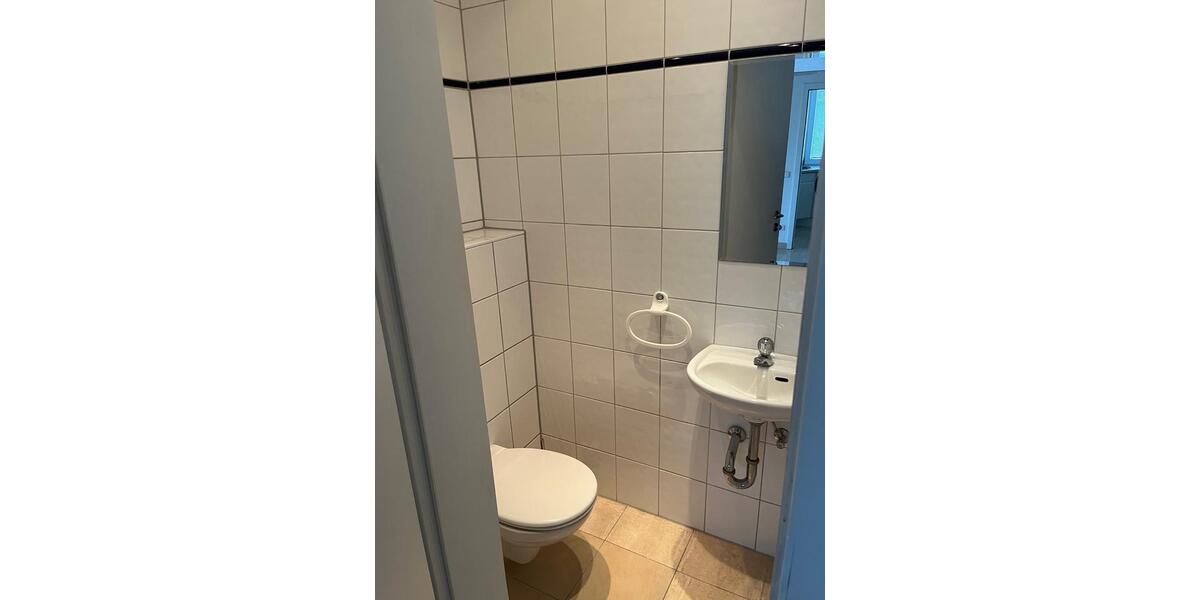Maisonettenwohnung Düsseldorf Stadtbezirk 6 - 3 Zimmer, 67 m&sup2;, 1.100&euro; | Angebot:26335321