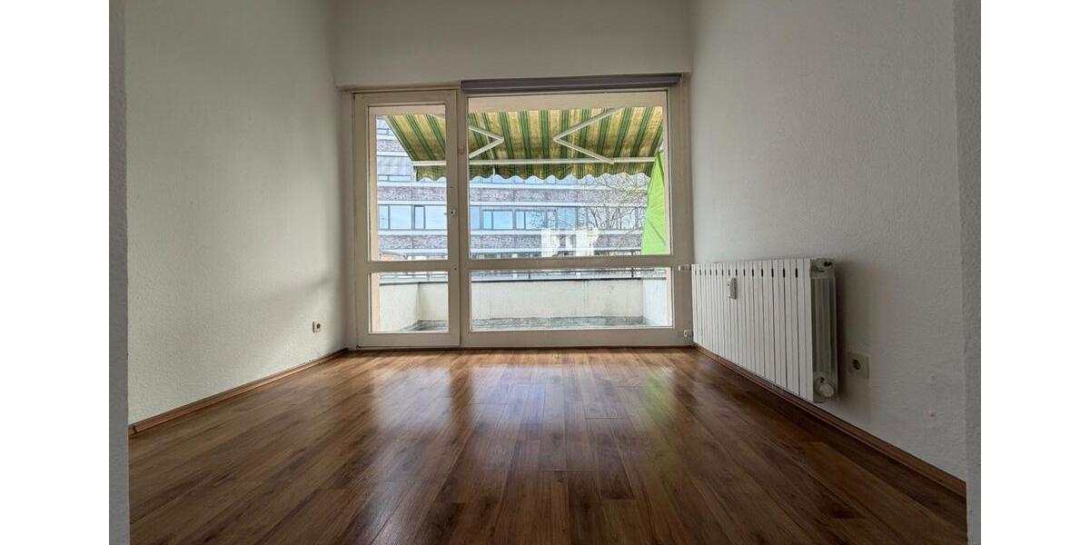 Etagenwohnung Duisburg Duisburg-Mitte - 2 Zimmer, 73 m&sup2;, 633&euro; | Angebot:25535315