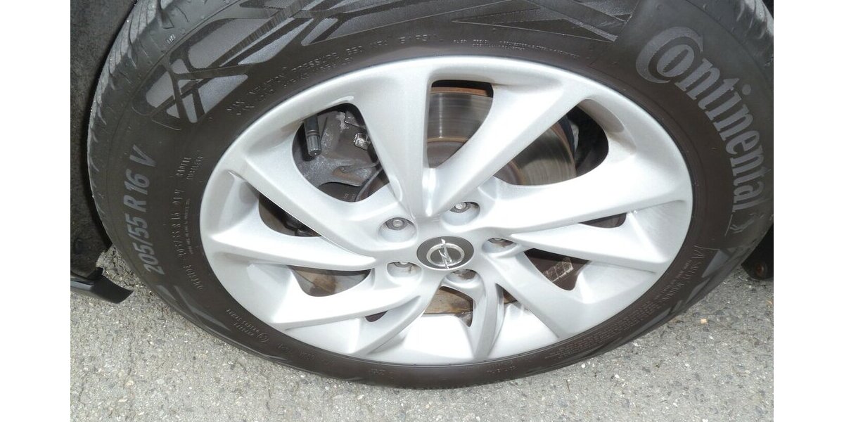 Opel Astra 1.5 D Edition Klima Navigation Lackschäden 148.000 km 6.900 &euro; Ratingen 40885