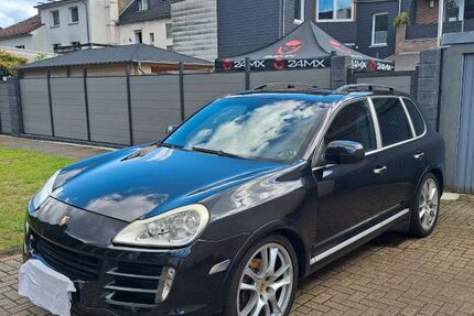 Porsche Cayenne 148.553 km 14.500 &euro; Duisburg 47179