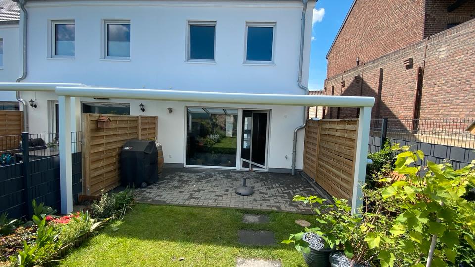 Einfamilienhaus in Jüchen Hochneukirch ab April 2026 zu vermieten 4 zimmer