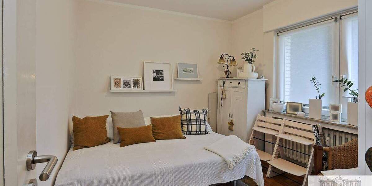 Mehrfamilienhaus, Wohnhaus Düsseldorf Hassels Hassels - 1 Zimmer, 266 m&sup2;, 849.000&euro; | Angebot:25660960