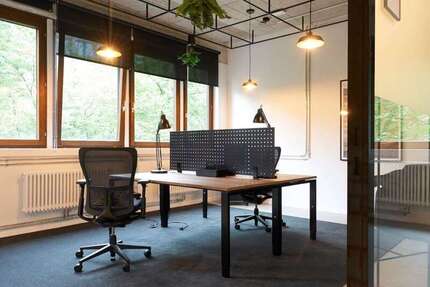 Büro in Neuss 5.943 € 914 m² zimmer