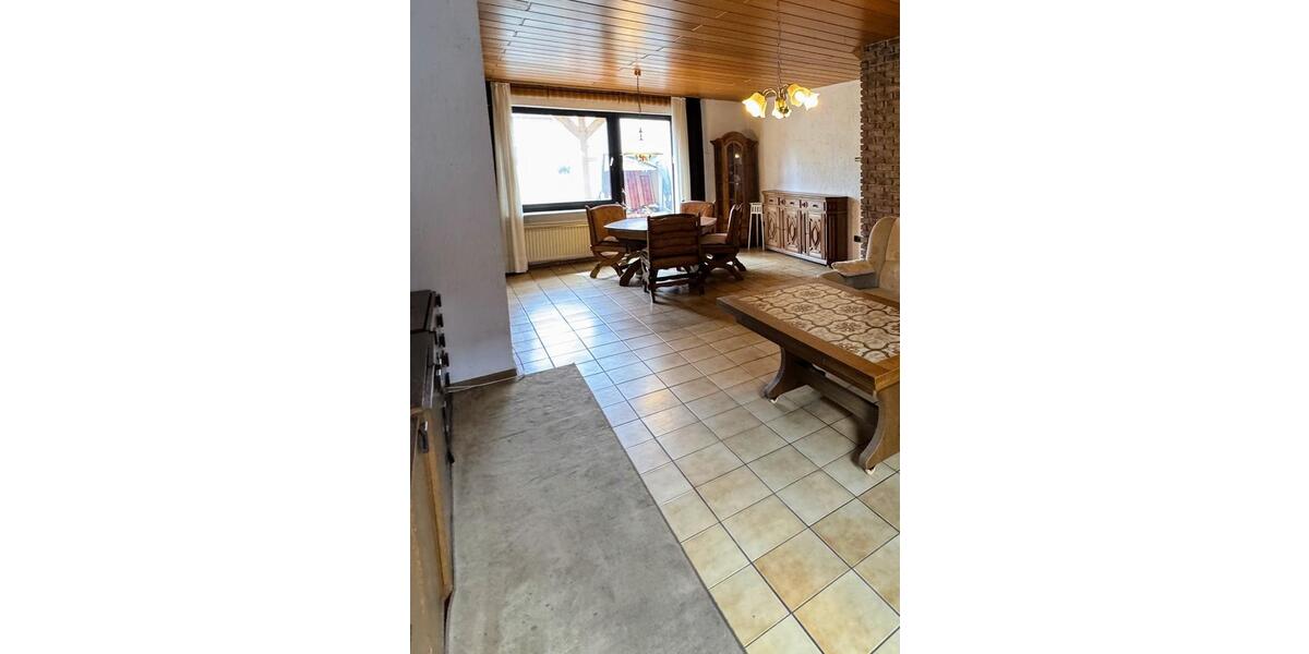 Stadthaus in Krefeld-Uerdingen fuer Kreative 4 zimmer