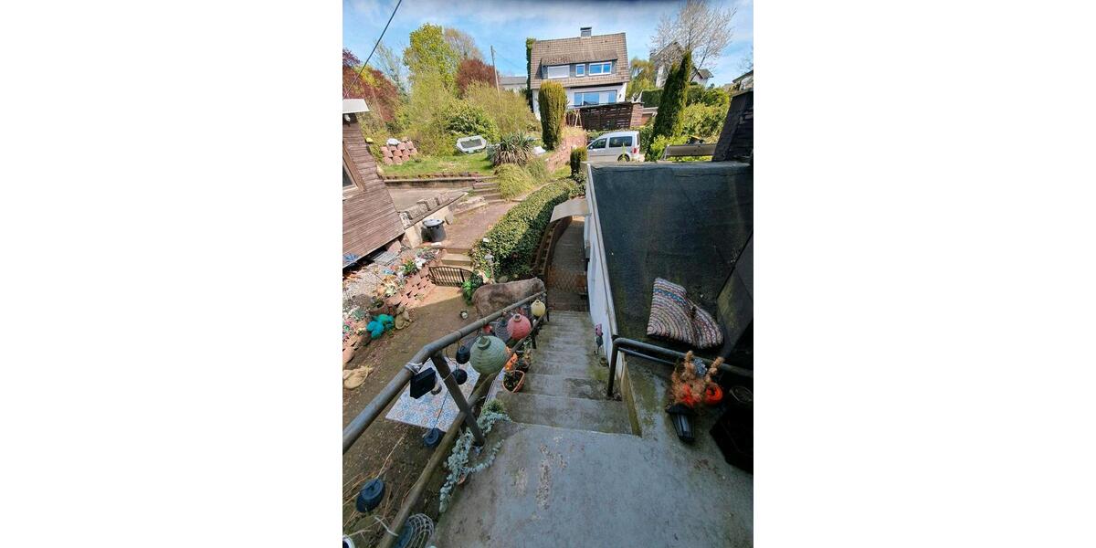 Hochparterre Leverkusen Bürrig - 1 Zimmer, 49 m&sup2;, 710&euro; | Angebot:26286329