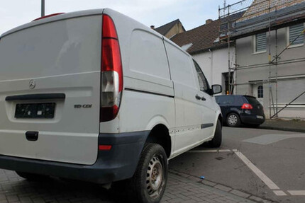 Mercedes-Benz Vito Kasten 259.000 km 5.400 € Köln 50667