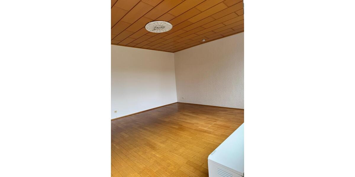 Helle Wohnung mit Balkon und Einbauküche in Mülheim a. d. Ruhr 2.5 zimmer