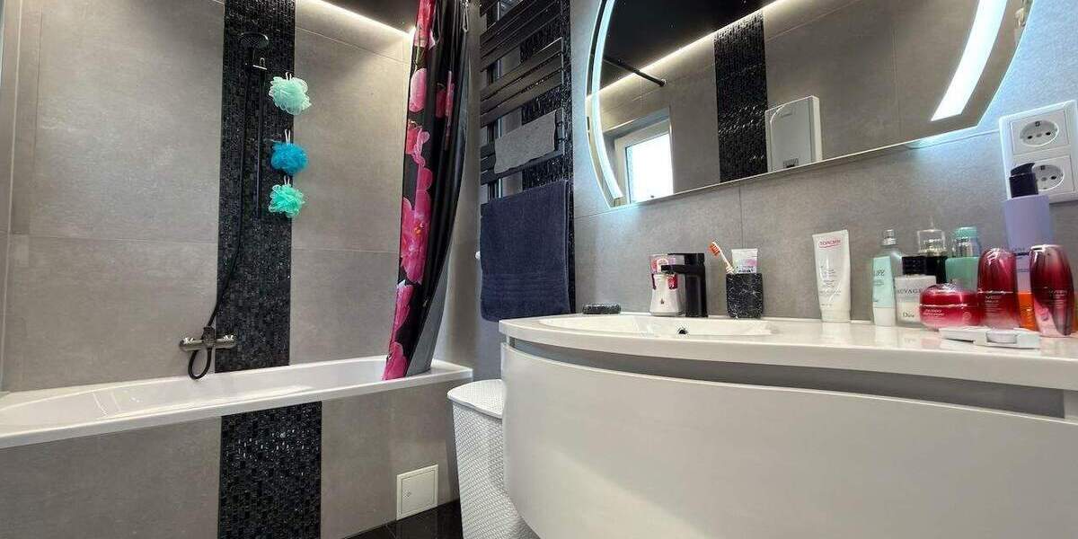 Etagenwohnung Mönchengladbach Rheydt - 4 Zimmer, 112 m&sup2;, 310.000&euro; | Angebot:25774695