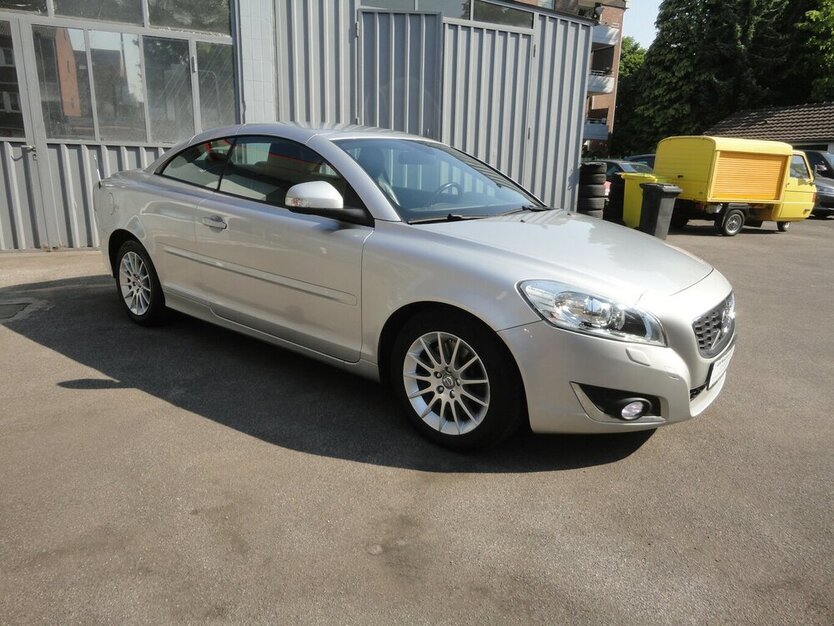 Volvo C70 2,0 D/130 KW 1.Hand Leder+Xenon+Klima Top 151.550 km 12.700 € Neuss 41462
