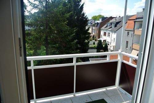 Im Königreich Mülheim-Broich 2 Zimmer Dachgeschoss im gepflegten Altbau mit Balkon** 2 zimmer